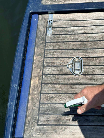 Eco Safeway pH neutral biodegradable deck cleaner for teak and non-skid surfaces